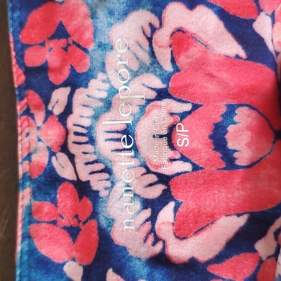 Washed Flora Capri Leggings Nanette Lepore Anthropologie sz S 🌛 - Picture 6 of 8